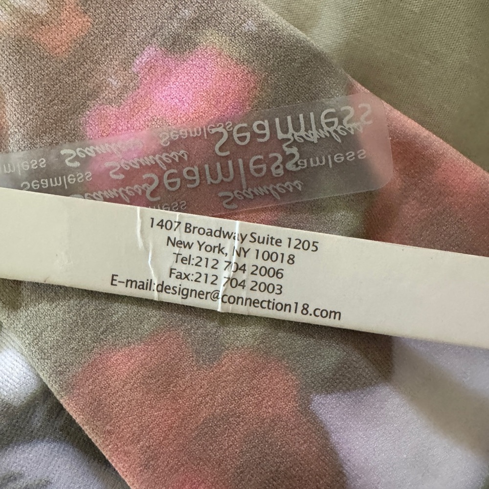 Floral Graphic Leggings - Picture 7 of 10